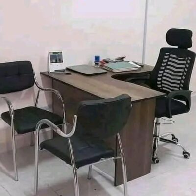 Set of Desk and Chair – Ergonomic & Affordable Workspace Solution